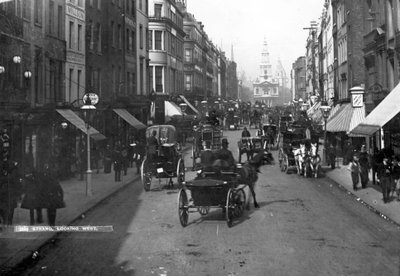 Blick nach Osten die Strandstraße hinunter, um 1890 von English Photographer